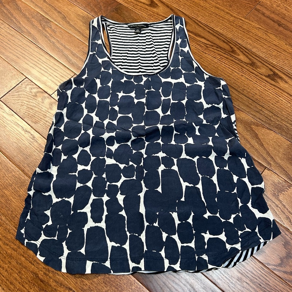 Banana Republic Navy and White Patterned Tank Top